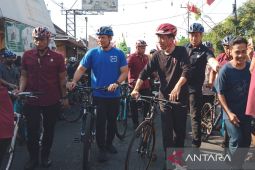 Presiden Jokowi dan AHY sarapan gudeg di Yogyakarta