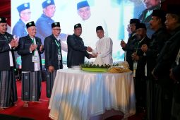 Wali Kota Surabaya minta FMKKNS perkuat sisi spiritual masyarakat