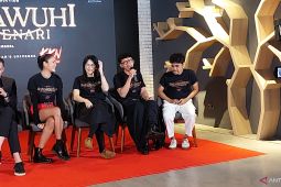 Bermain di "Badarawuhi di Desa Penari", Aming dituntut berbahasa Jawa