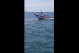 Basarnas sisir Teluk Prigi cari jasad mengapung