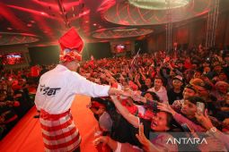 Ganjar tegaskan semua punya hak yang sama untuk kesehatan-pendidikan