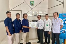 Inspektorat Balangan diganjar penghargaan dari KPP Pratama Tanjung