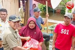 Pemkab Barsel distribusikan bansos kesejumlah desa di dua kecamatan