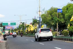 Bawaslu dan Satpol PP Situbondo tertibkan APK-BK melanggar