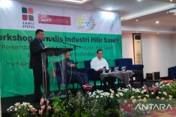 DMSI sebut distribusi minyak goreng bersubsidi lewat Bulog dan ID Food