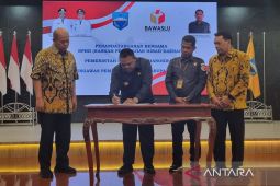 Pemkab Manokwari hibahkan dana Rp19 miliar kepada Bawaslu