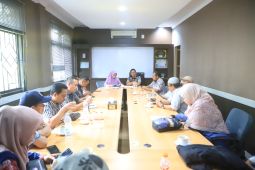 Pedagang Pasar Anyar Tangerang direlokasi ke empat lokasi