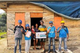Sebanyak 48 keluarga kurang mampu nikmati listrik gratis program LUTD PLN MMU