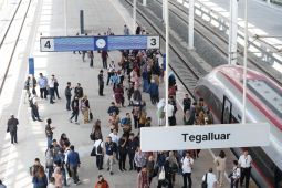 KCIC: Okupansi kereta cepat "Whoosh" stabil di atas 60 persen