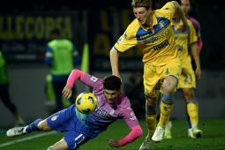 AC Milan sukses amankan tiga poin dari markas Frosinone dengan kemenangan 3-2