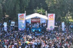 Masyarakat Tapsel senam "gemoy" tanpa Bobby Nasution