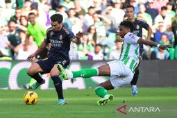 Real Madrid tetap menempati posisi pertama klasemen sementara Liga Spanyol