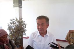Pj Gubernur Jabar ingatkan kades aparat yang harus beri contoh
