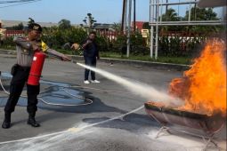Wujud sinergi, Pertamina Sumbagut gelar latihan APAR dengan Polres Pelabuhan Belawan