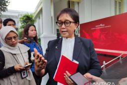 Retno Marsudi terima penghargaan Medali Emas Kemerdekaan Pers dari PWI