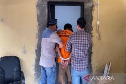 Polisi tangkap penyalahguna narkoba di Pesisir Barat