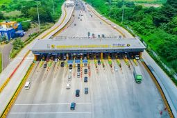 Volume lalin tol Jabotabek-Jabar pada 7-8 Februari  sebanyak 208.957 kendaraan