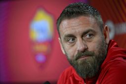 De Rossi puas dengan kemenangan 3 gol Roma atas Fronsinone