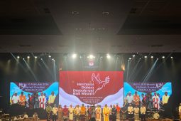 KPU Bali tutup masa kampanye dengan ajakan copot baliho