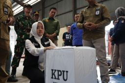 KPU Mojokerto gunakan 150 mobil boks distribusikan logistik Pemilu 2024