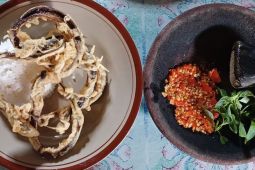 Renyahnya belut krispi ala Mbah Rumini