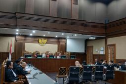 Eks Dirut Pertamina didakwa rugikan negara Rp1,77 triliun