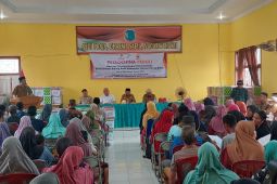 Warga korban banjir di Batang Asam terima bantuan sembako dari SKK Migas PetroChina
