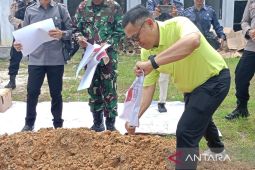 Penjabat Bupati Barito Timur ikut musnahkan surat suara rusak