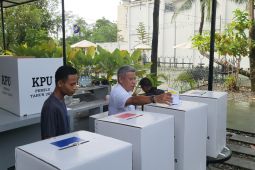 Bupati Kubu Raya pantau langsung TPS rawan di Perumnas IV
