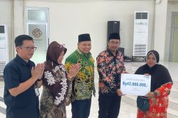 Pemkab Sidoarjo daftarkan 12.633 kader Posyandu BPJS Ketenagakerjaan