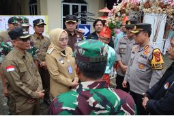 Seorang pemilih Jambi meninggal saat mencoblos di bilik suara