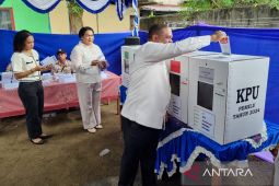Hermus ajak warga Manokwari berbondong-bondong ke TPS