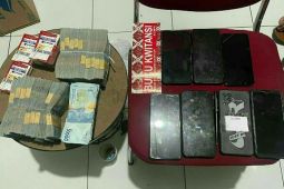 Polisi tangkap dua pelaku dugaan "politik uang" pada masa tenang di Manado