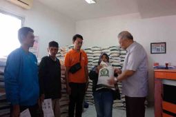 Bulog kembali menyalurkan bantuan beras melalui kantor pos