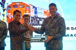 KAI dan Progress Rail tandatangani kontrak kerja sama pengadaan 54 lokomotif