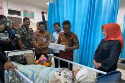 Wali Kota Balikpapan jenguk anggota KPPS dirawat di Rumah Sakit
