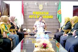 Wali Kota Aditya dukung Apkesmi tingkatkan kualitas pelayanan kesehatan