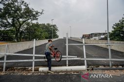 Progres pembangunan jembatan layang ciroyom