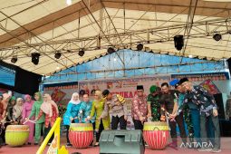 Mukomuko tunggu edaran gubernur wajibkan ASN pakai batik