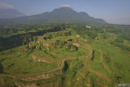 Potensi wisata bekas galian tambang pasir