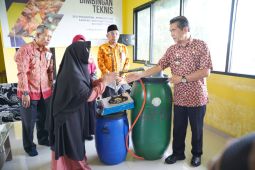 Peran pesantren bangun kesadaran lingkungan yang berkelanjutan
