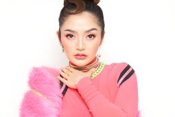 Video musik "Lagi Syantik" Siti Badriah tembus 700 juta