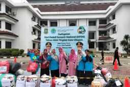 Chandra Asri siap kelola 1,7 ton sampah plastik jadi aspal plastik dan BBM Plas