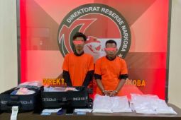 Polda Sumut tangkap terduga kurir 3,8 kg sabu untuk dibawa ke Sulawesi