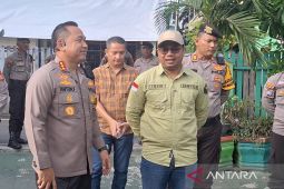 Kapolres Balikpapan pantau langsung pelaksanaan PSU di TPS 31 Damai