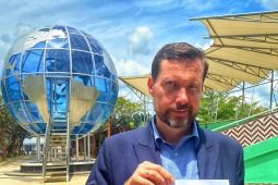 Wakil Dubes Polandia nampak tilas Novelis asal Polandia di Kota Pontianak