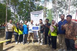 PT Timah-Pemkab Bangka Barat latih masyarakat kelola sampah
