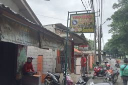 Tiga ton beras milik agen di Teluknaga Tangerang digondol maling