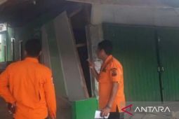 BPBD Kabupaten Bekasi tinjau longsor di Bojongmangu