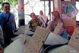 Pemkab Tapin gelontorkan Rp2 miliar untuk pasar murah